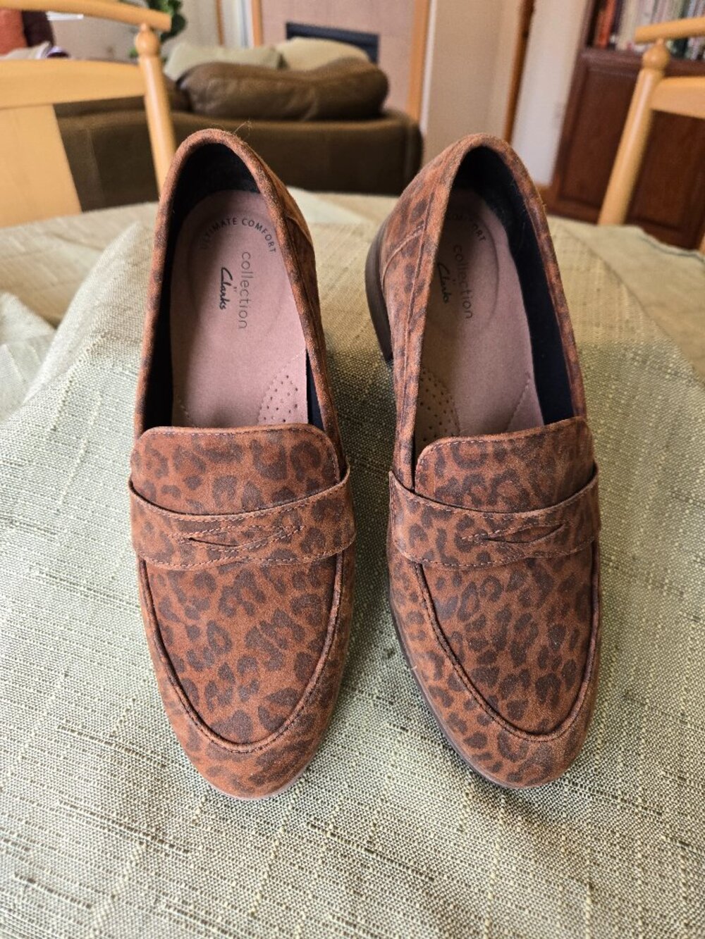Clarks Leopard Loafers 8.5 Wide